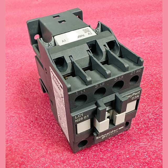 Контактор 25A 11kW 220V 1NC LC1E2501M5 LC1N2501M5N Schneider Electric