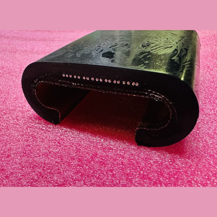 Поручень эскалатора FT-300 88Х35Х42mm Thyssen