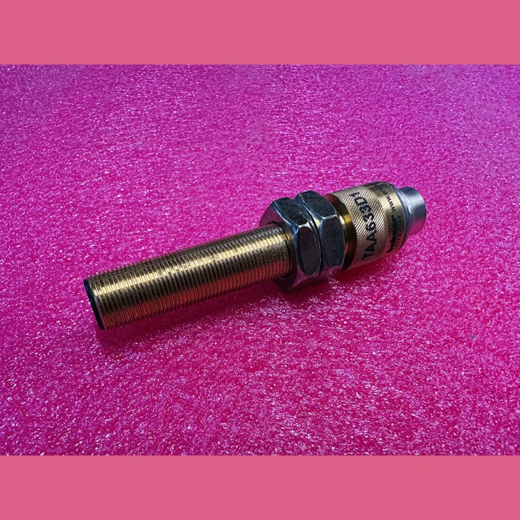 Инкрементный угловой энкодер (без кабеля, OVF20, 13VTR, VTR-M до 1м/с) TAA633D1
